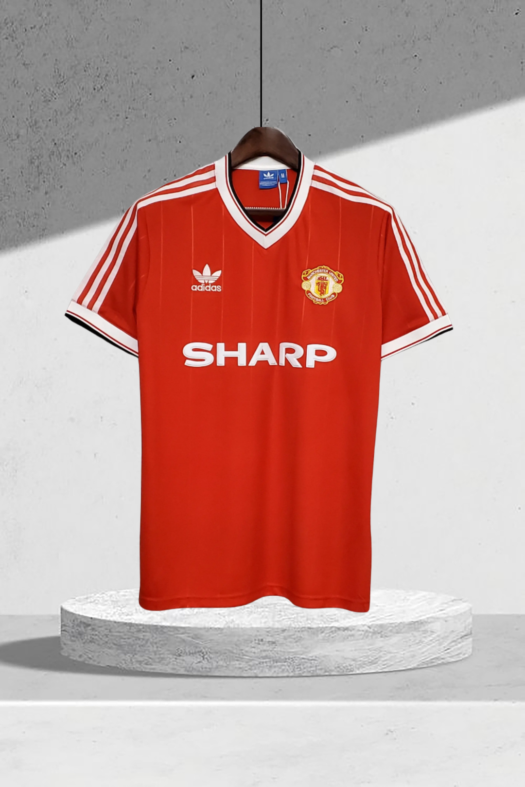 Manchester United 1983–1984 Heimtrikot