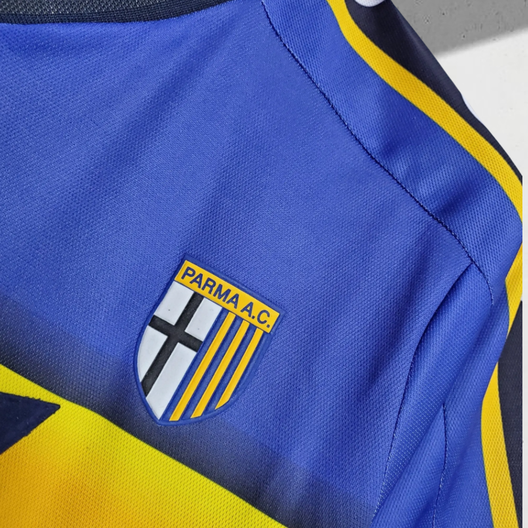 Parma 2001–2002 Heimtrikot