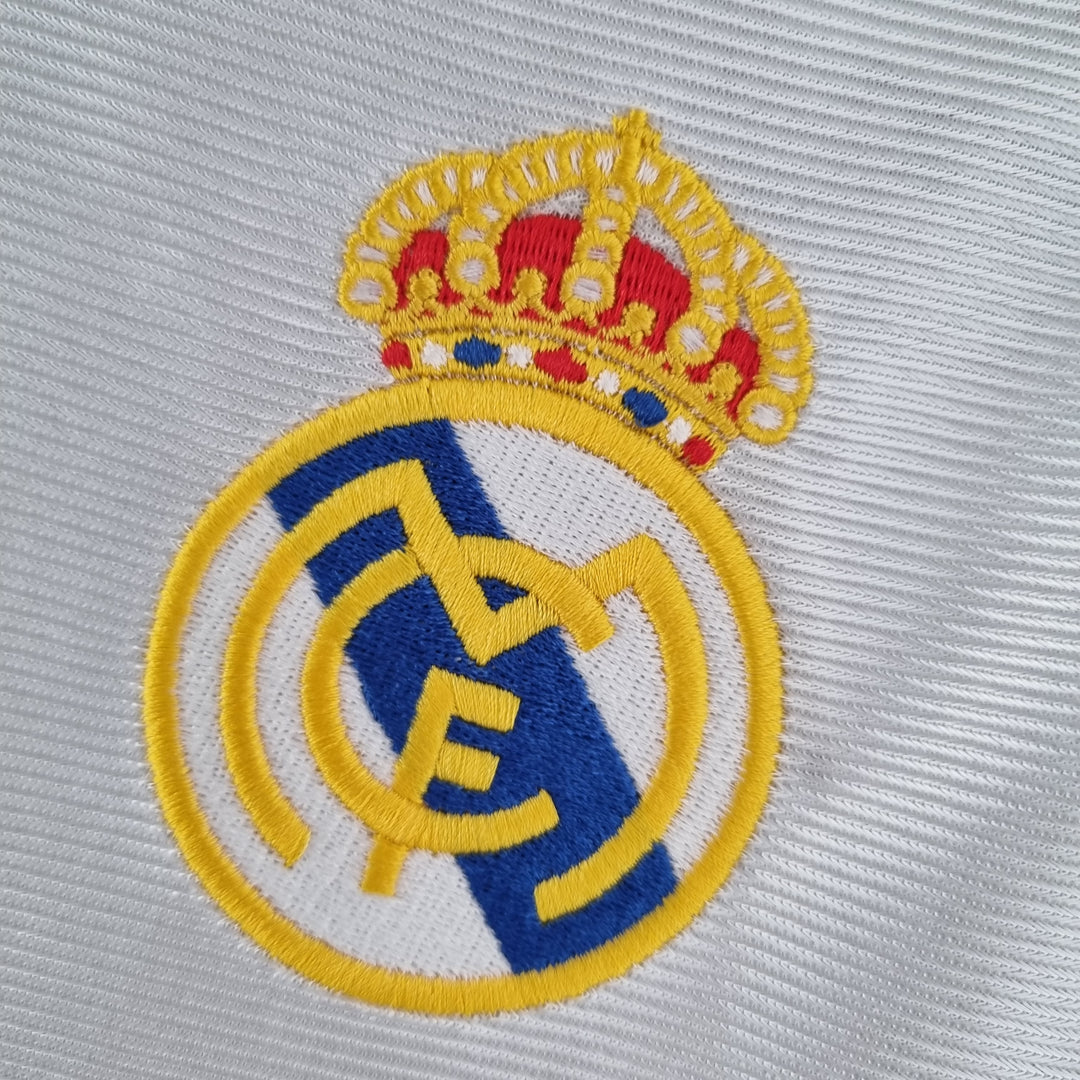 Real Madrid 2000–2001 Heimtrikot