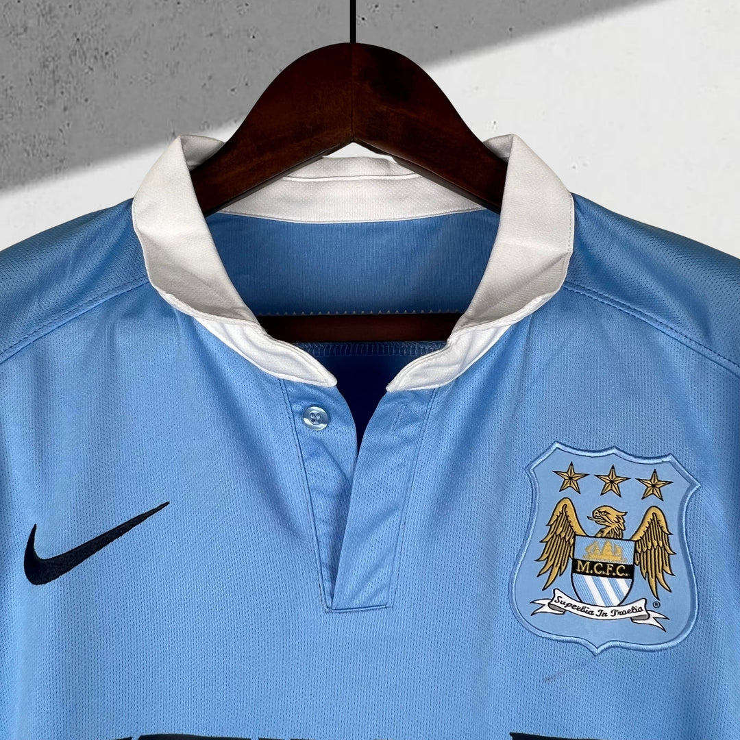 Manchester City 2015–2016 Heimtrikot