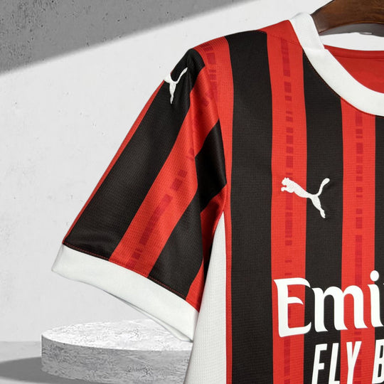 AC Milan 2024–2025 Heimtrikot