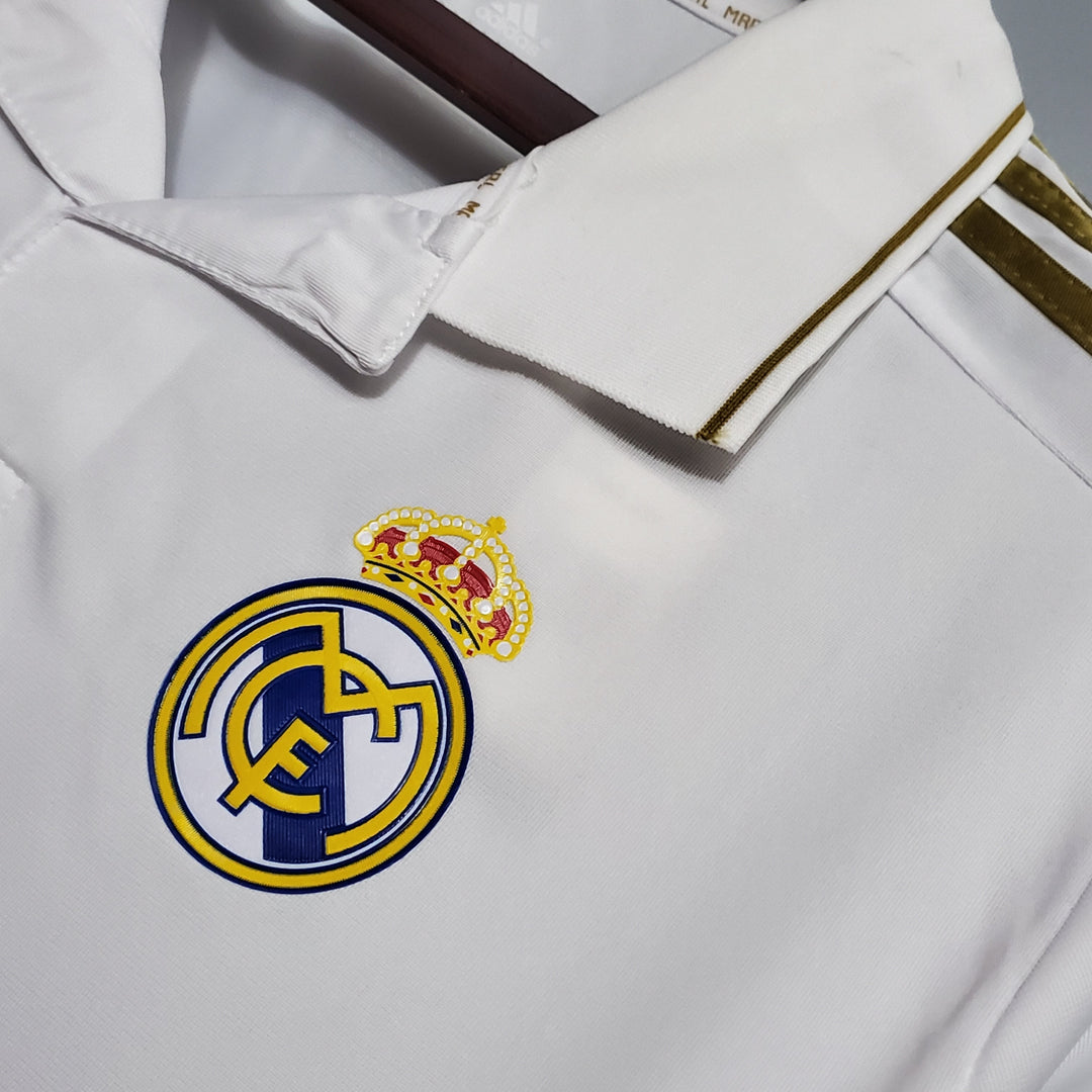 Real Madrid 2011–2012 Heimtrikot
