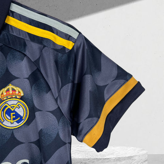 Real Madrid 2023–2024 Auswärtstrikot für Kinder
