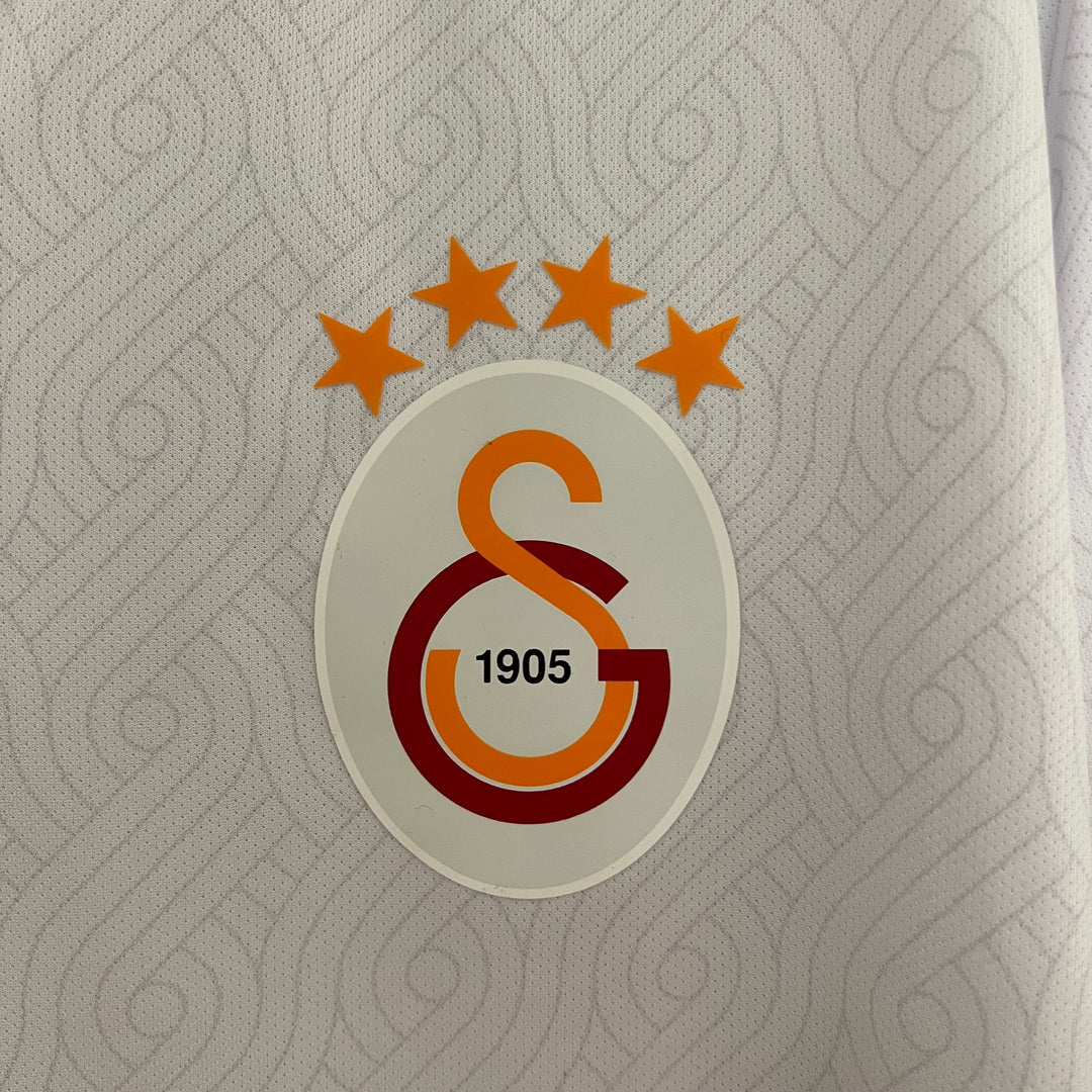 Galatasaray 2024–2025 Auswärtstrikot