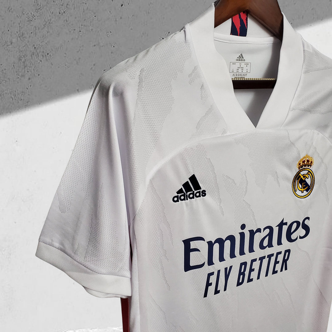 Real Madrid 2020–2021 Heimtrikot