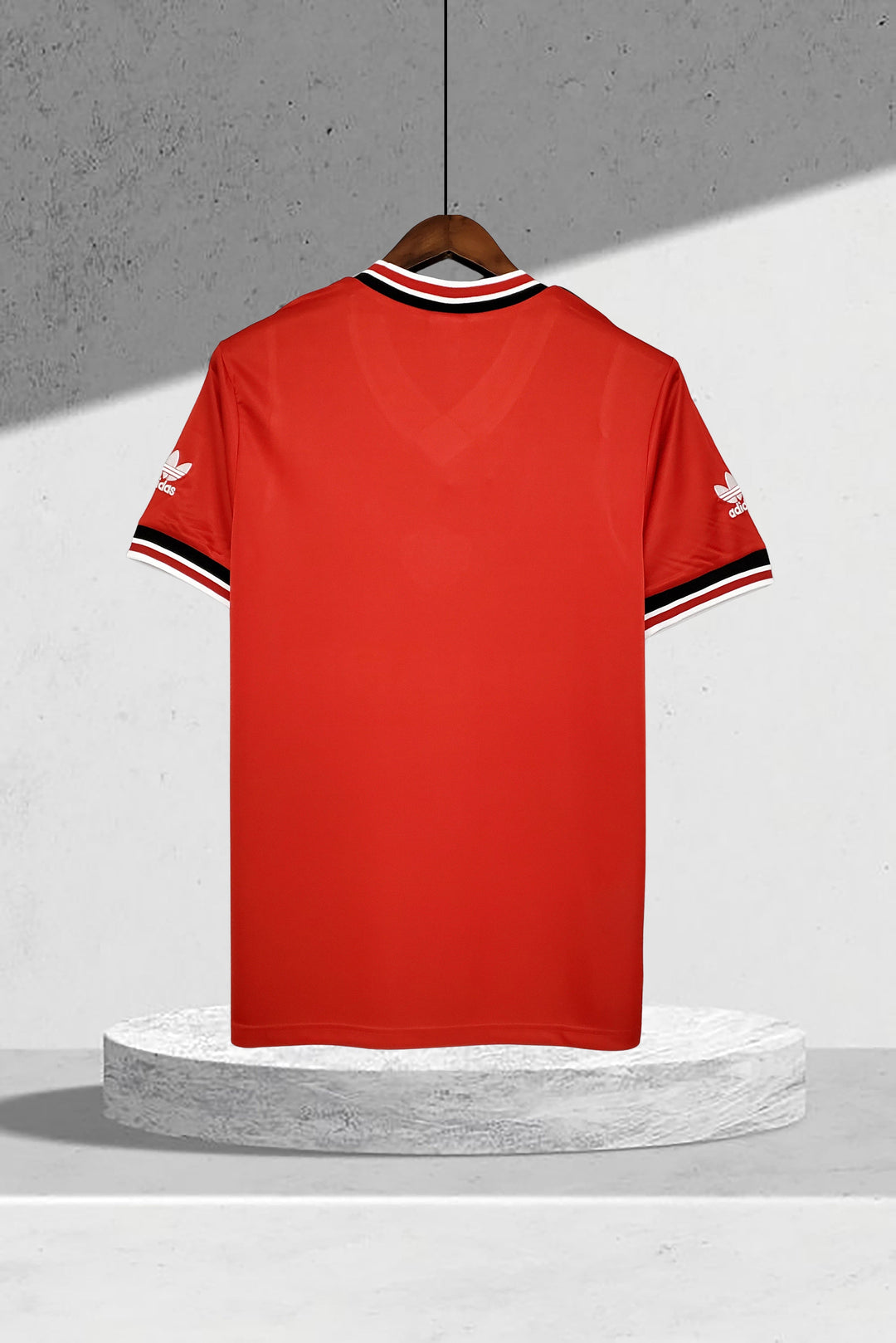 Manchester United 1985–1986 Heimtrikot