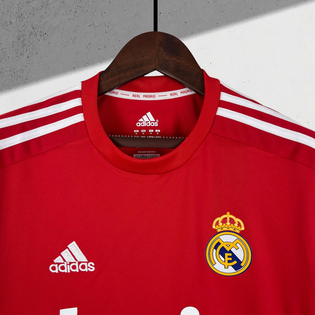Real Madrid 2011–2012 3. Trikot