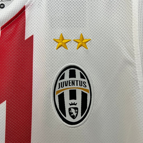 Juventus 2010–2011 Auswärtstrikot