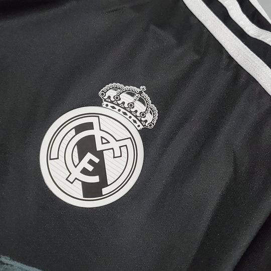 Real Madrid 2014–2015 3. Trikot