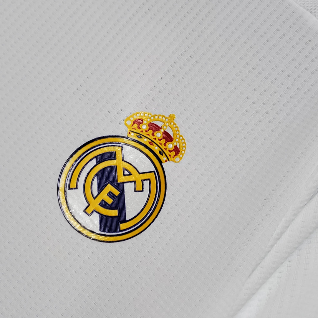Real Madrid 2015–2016 Heimtrikot