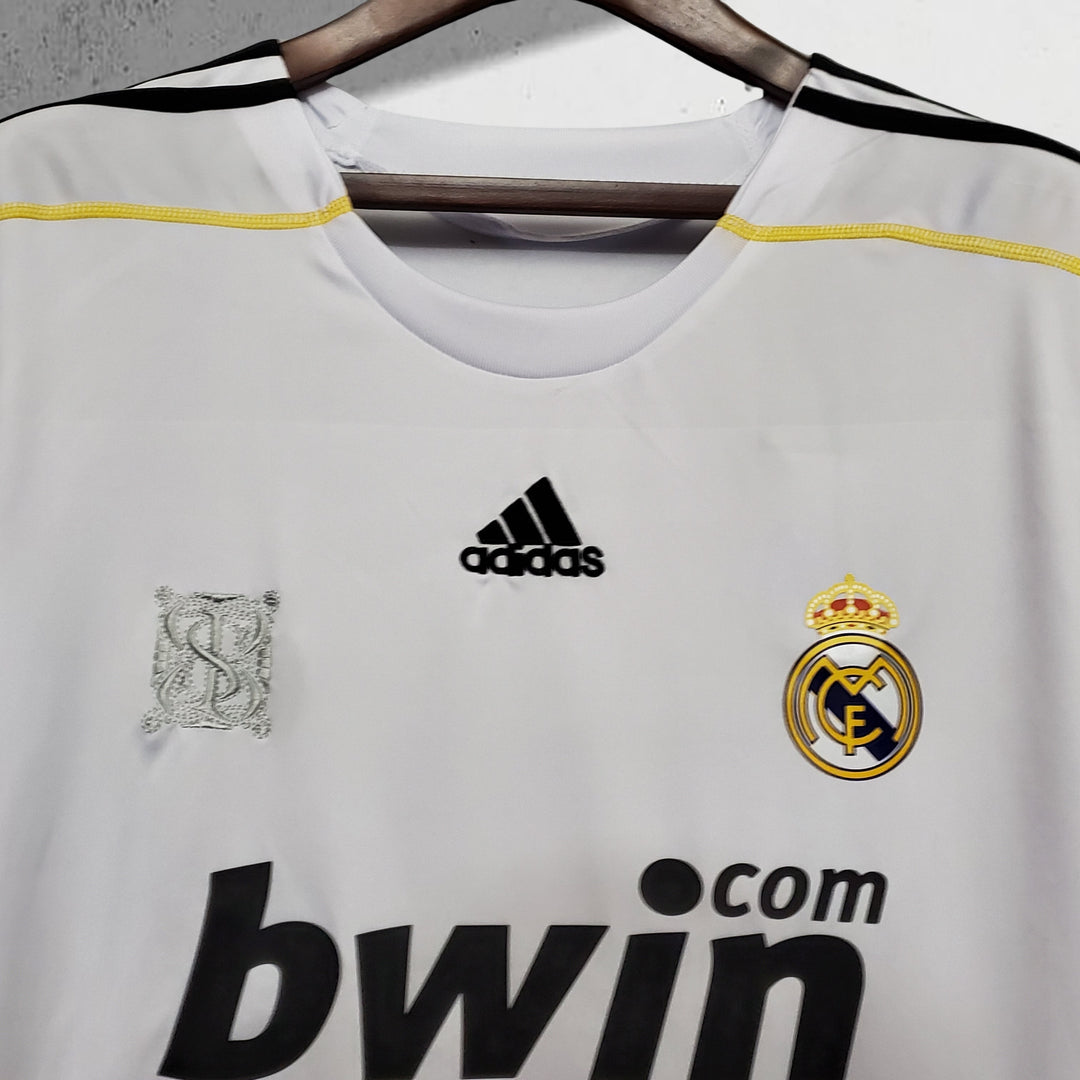Real Madrid 2009–2010 Heimtrikot