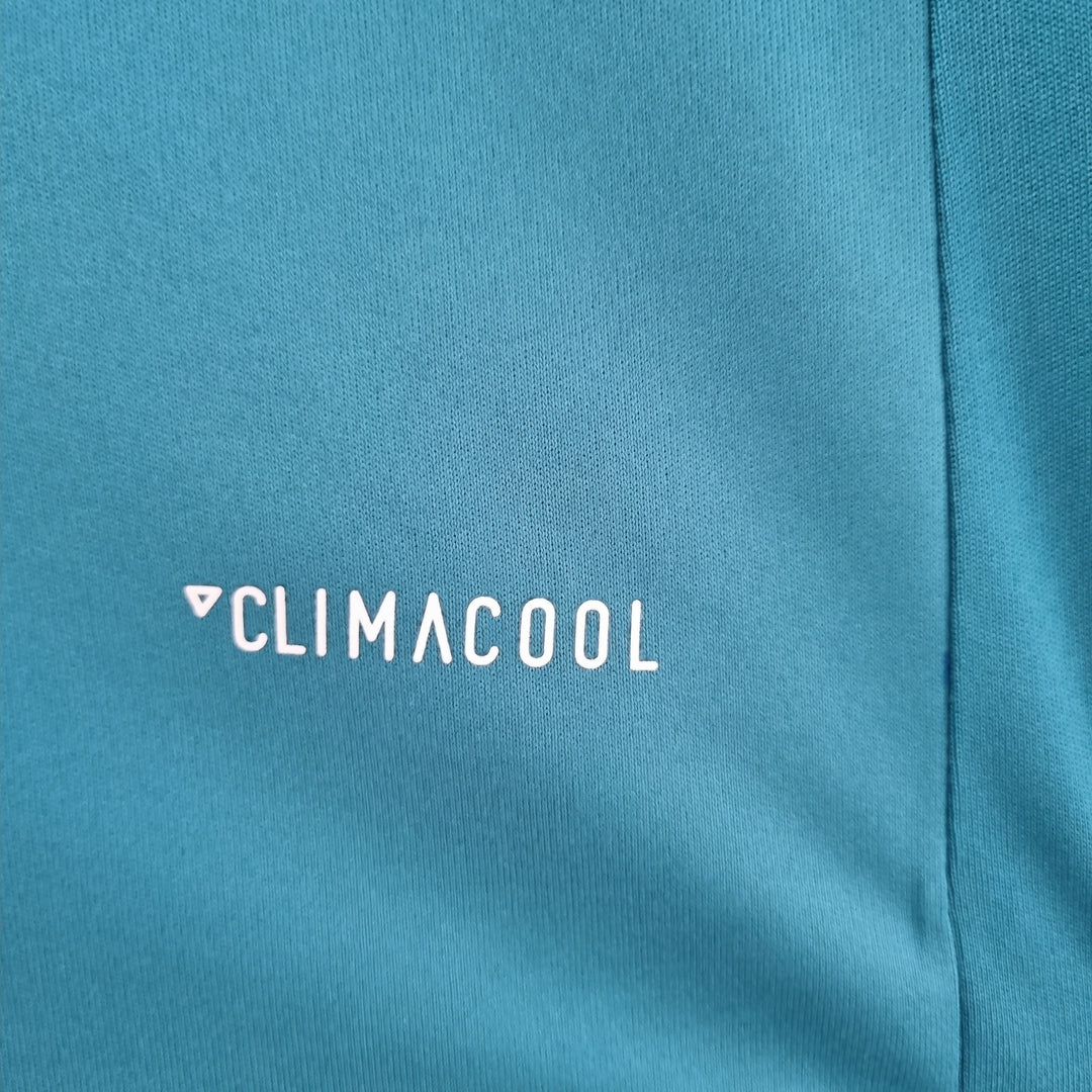 Real Madrid 2017–2018 3. Trikot Langarmiges