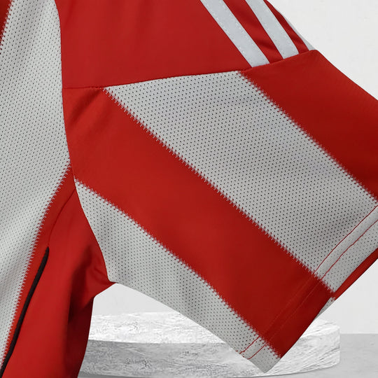 Bayern München 2010–2011 Heimtrikot