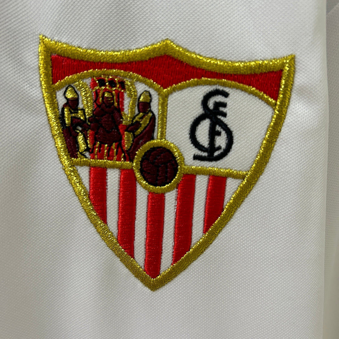 Sevilla FC 2012–2013 Heimtrikot