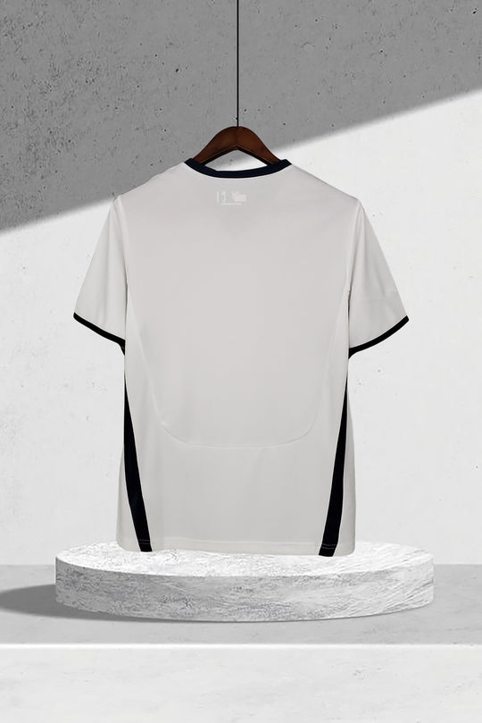 Tottenham Hotspur 2008–2009 Heimtrikot