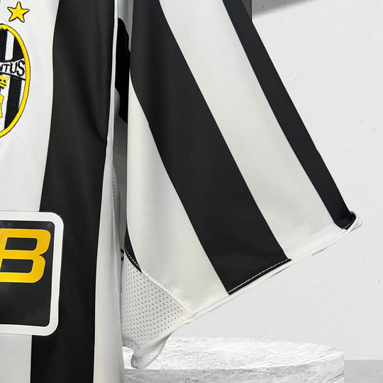 Juventus 2003–2004 Heimtrikot