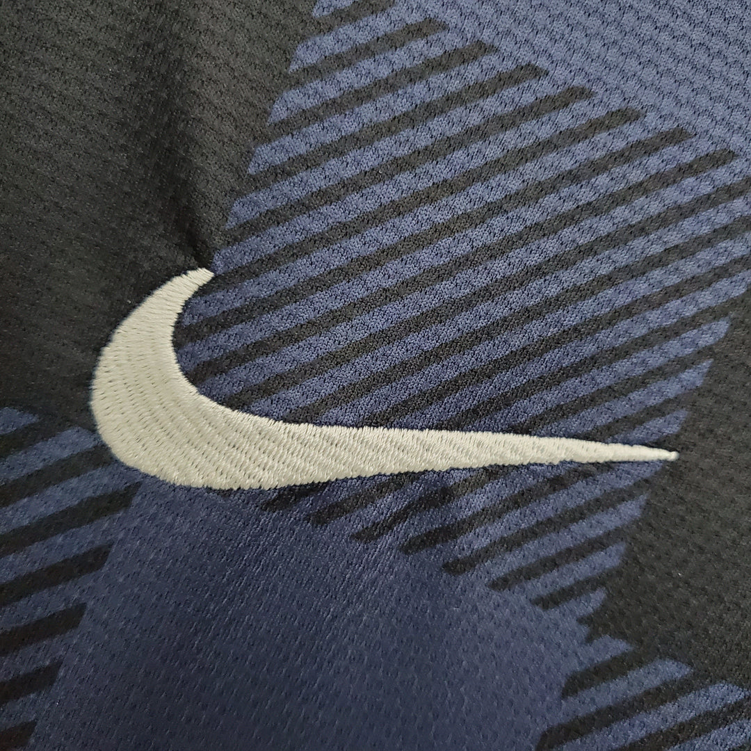 Manchester United 2013–2014 Auswärtstrikot