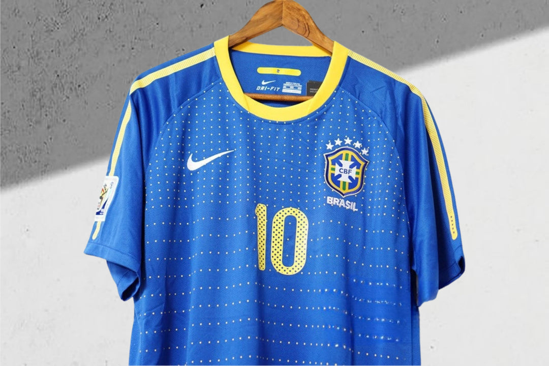 Brasilien 2010 Auswärtstrikot