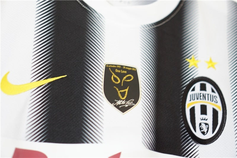 Juventus 2011–2012 Heimtrikot