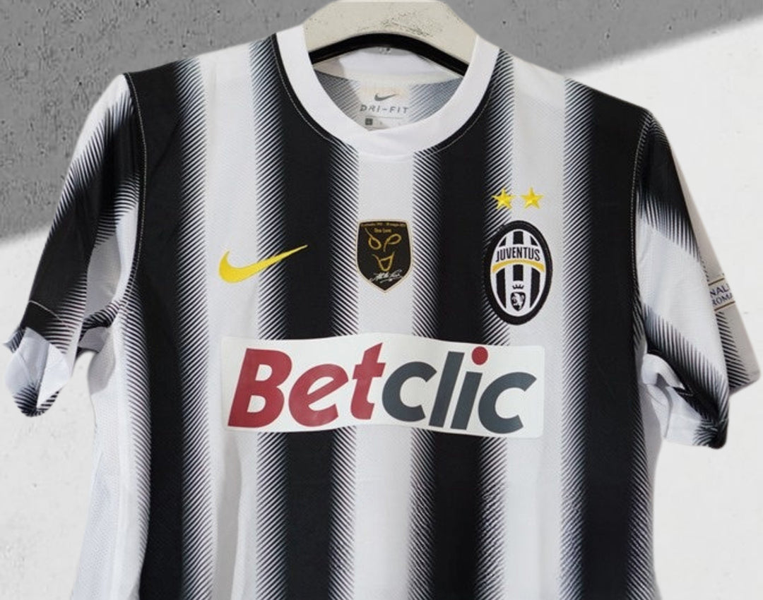 Juventus 2011–2012 Heimtrikot